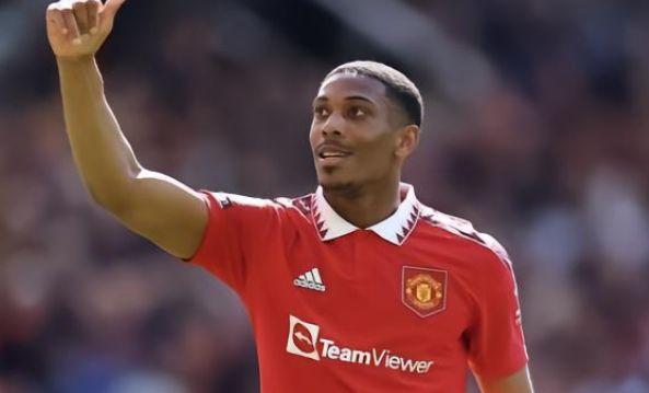 官方：森林将与佛罗伦萨、胡拜尔库迪西亚等球队进行季前赛.