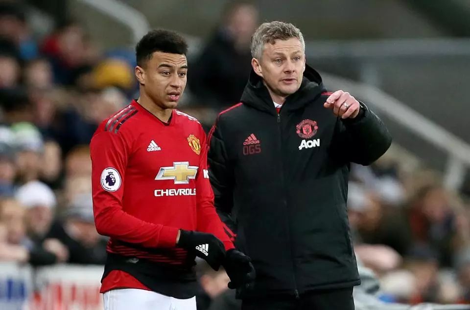 TA：阿隆索的训练强度比安帅时期更高；他经常亲自参与训练.